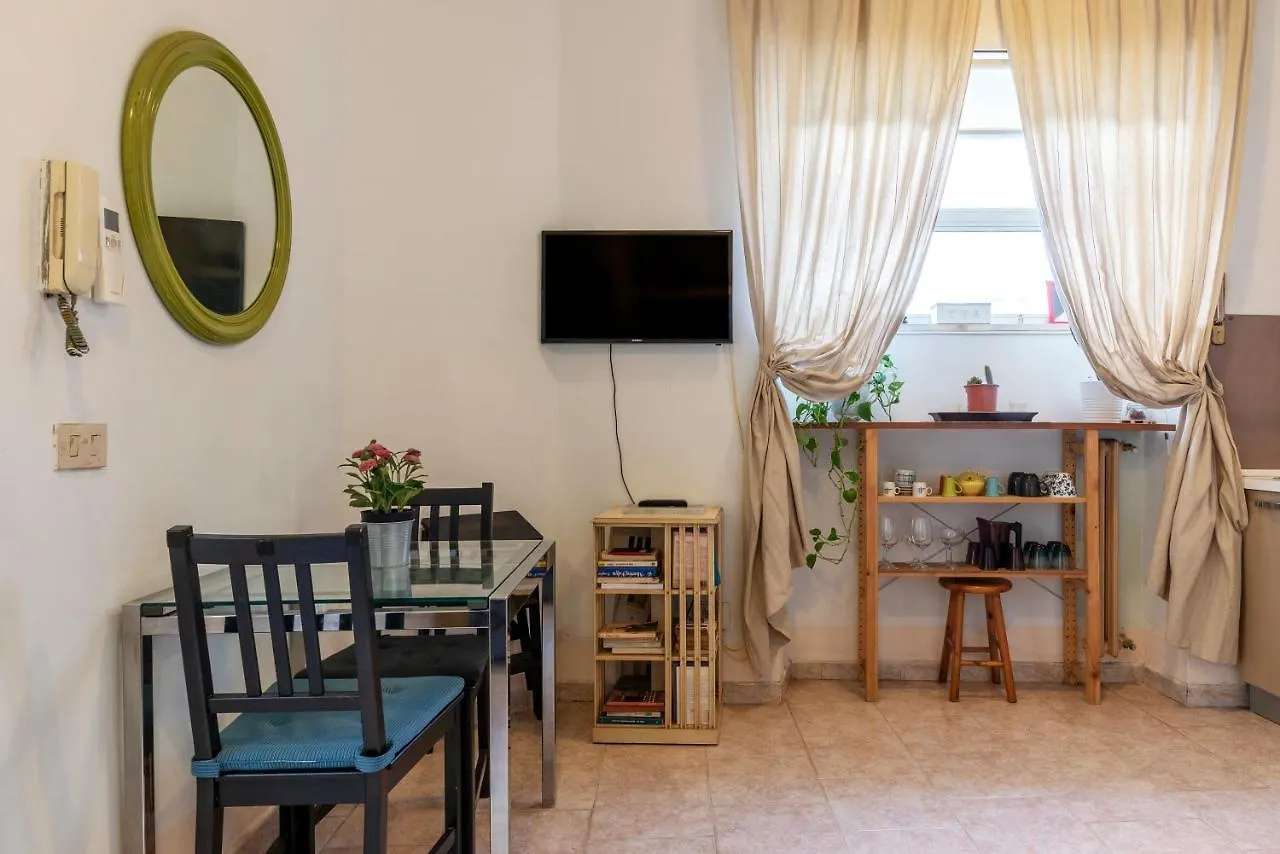 Mm Cipro Flat Apartment Rome Italy